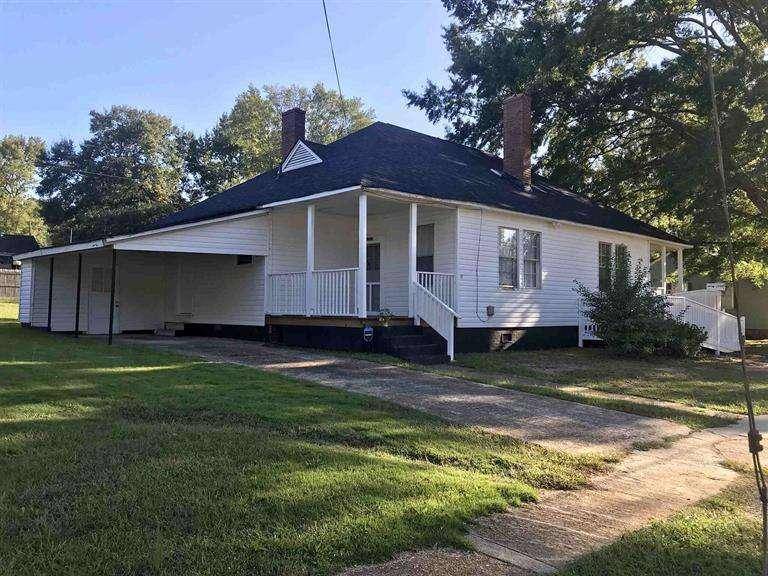 109 Royal AVE, Hogansville, GA 30230