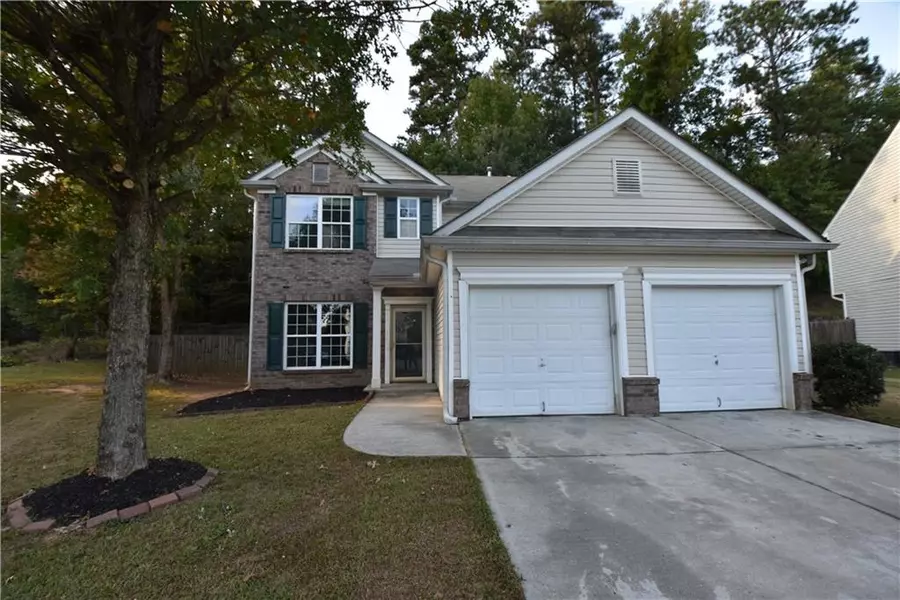 2206 Tullamore CIR, Snellville, GA 30039