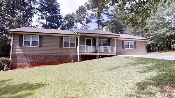 406 Farm ST, Loganville, GA 30052