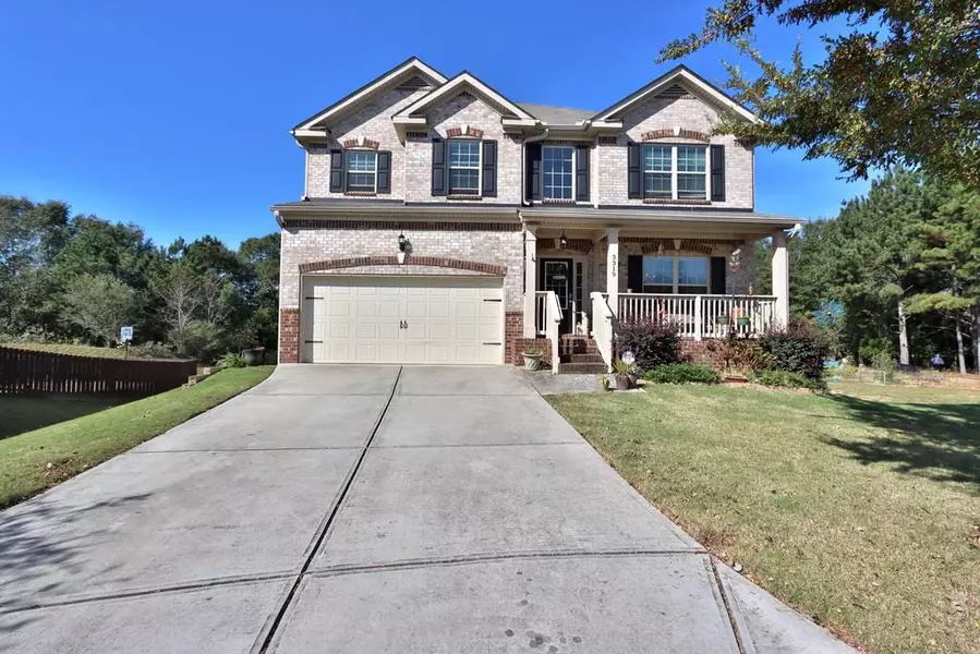3319 Gardenside WALK, Loganville, GA 30052