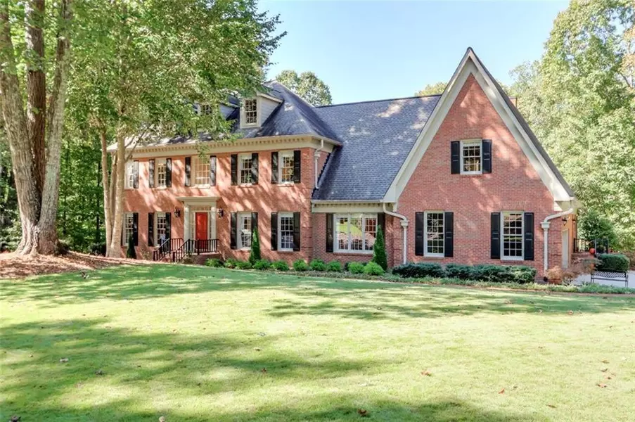 3688 Habersham LN, Berkeley Lake, GA 30096