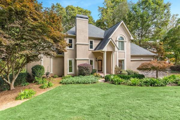 9250 Stonemist TRCE, Roswell, GA 30076