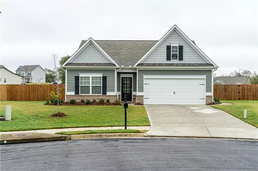 34 Cedar XING, Adairsville, GA 30103