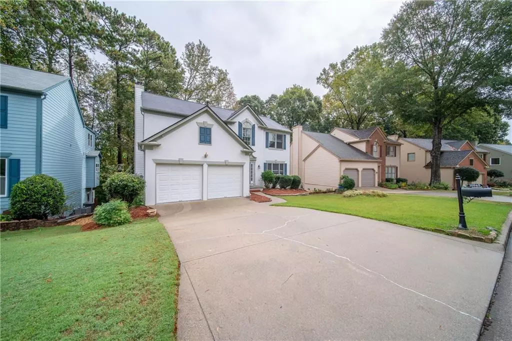 Johns Creek, GA 30097,10945 Glenbarr DR