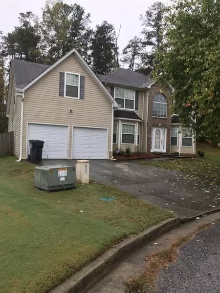 1916 Hidden Fork LN, Loganville, GA 30052