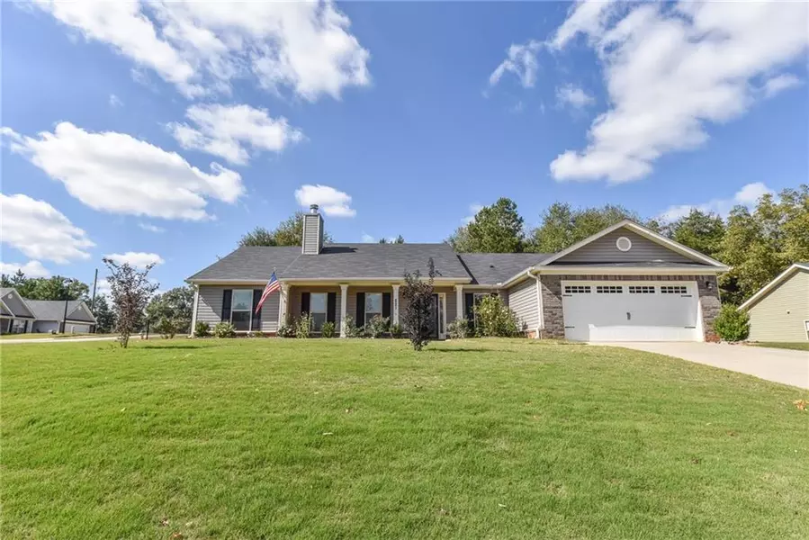 221 Petal Creek LN, Jefferson, GA 30549