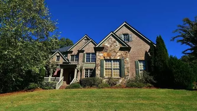 Flowery Branch, GA 30542,5108 Glen Forrest DR