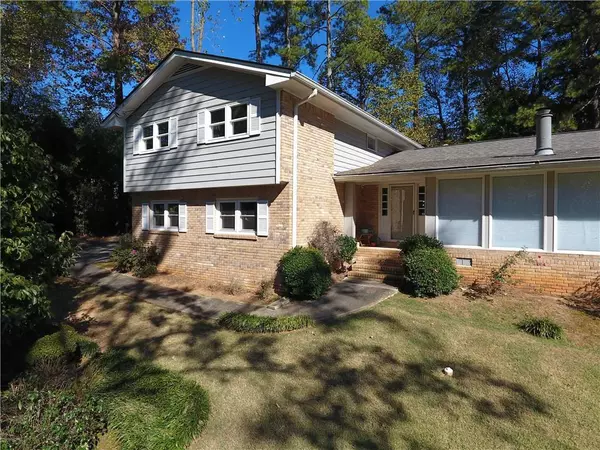 Tucker, GA 30084,2703 Peppermint DR