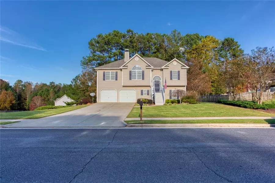 6261 Autumn View RDG NW, Acworth, GA 30101