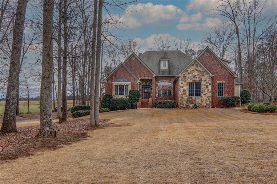 165 River Cove MDWS, Social Circle, GA 30025