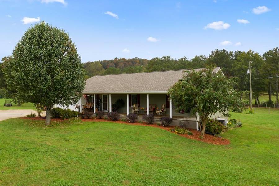 1532 Old Cedartown RD SE, Lindale, GA 30147