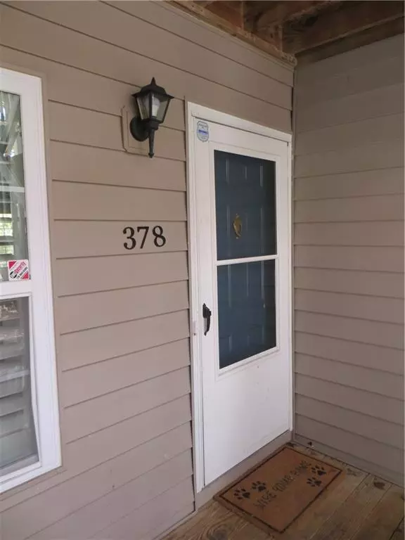 Roswell, GA 30076,378 Teal CT