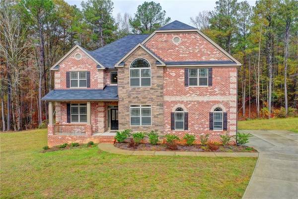 4805 Bur Oak CIR, Loganville, GA 30052