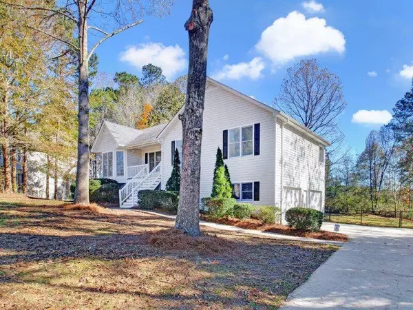 48 Sadler DR, Douglasville, GA 30134