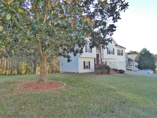 Acworth, GA 30101,6071 Autumn View TRL NW