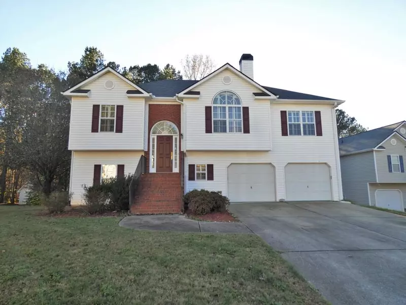 6071 Autumn View TRL NW, Acworth, GA 30101