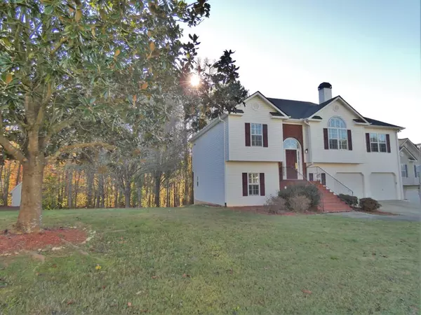 Acworth, GA 30101,6071 Autumn View TRL NW