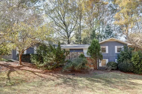 4904 Lakeside DR, Atlanta, GA 30360