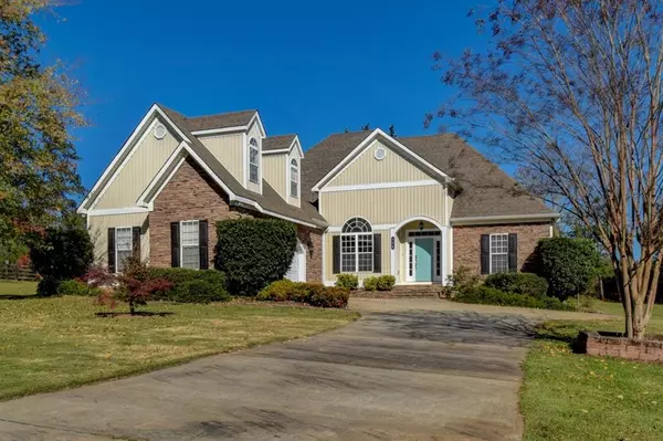 114 Conifer DR, Forsyth, GA 31029