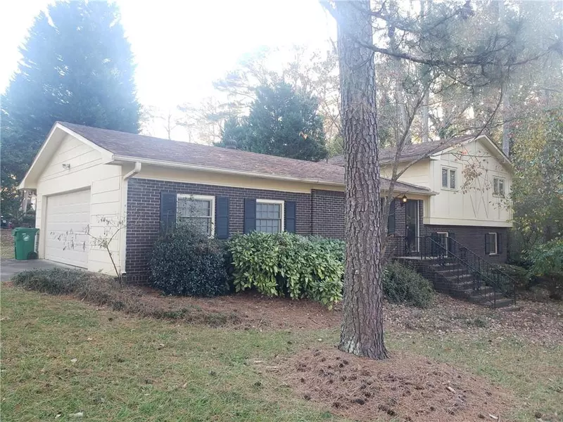 1533 Harbour Oaks RD, Tucker, GA 30084