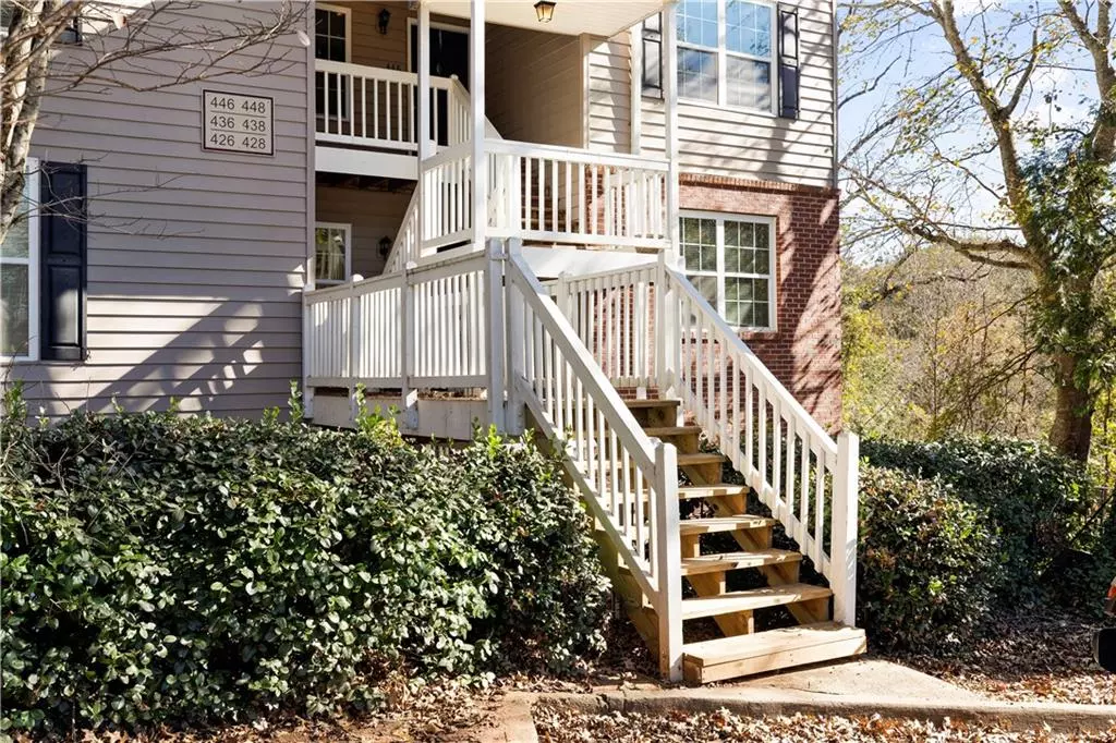 Roswell, GA 30076,438 Teal CT #438