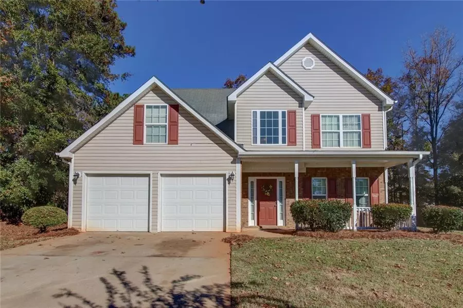 45 Trelawney DR, Covington, GA 30016