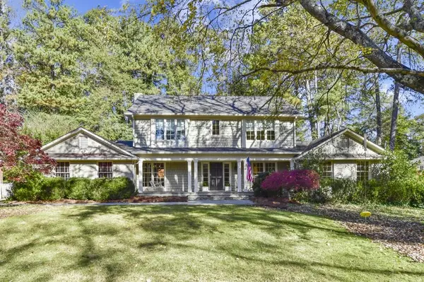 1461 Hanover West DR NW, Atlanta, GA 30327