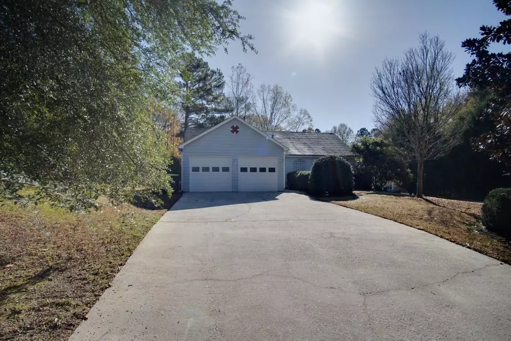 Peachtree City, GA 30269,331 WOOD RDG