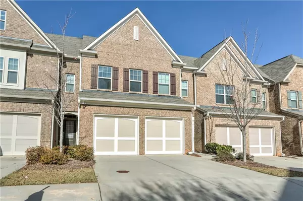 3394 New Fawn LN, Alpharetta, GA 30004