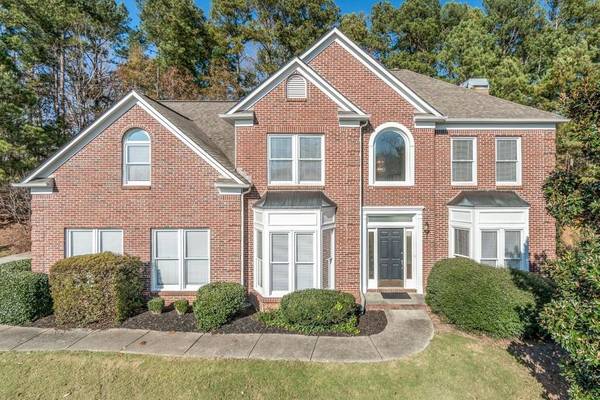 4215 Berkeley View DR, Berkeley Lake, GA 30096