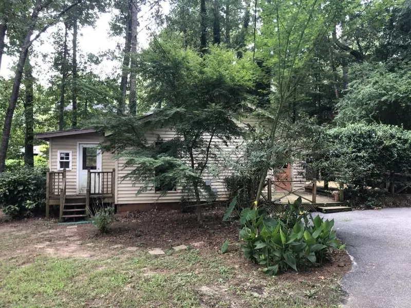 2810 Winchester DR, Cumming, GA 30041