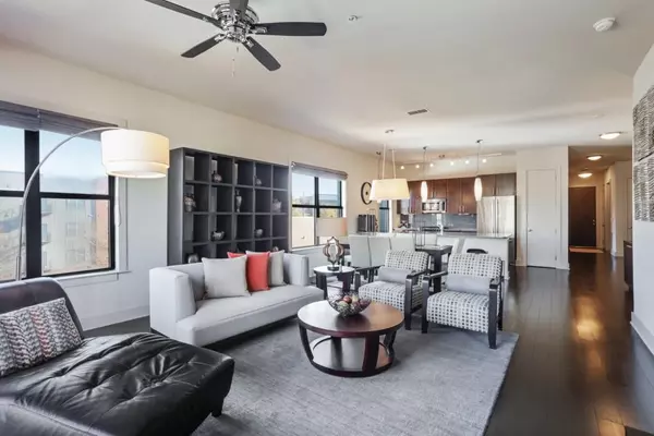 Atlanta, GA 30307,200 N Highland AVE NE #204