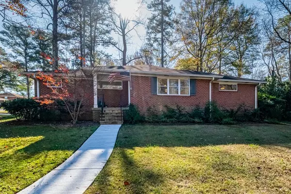 740 Bank ST SE, Smyrna, GA 30080