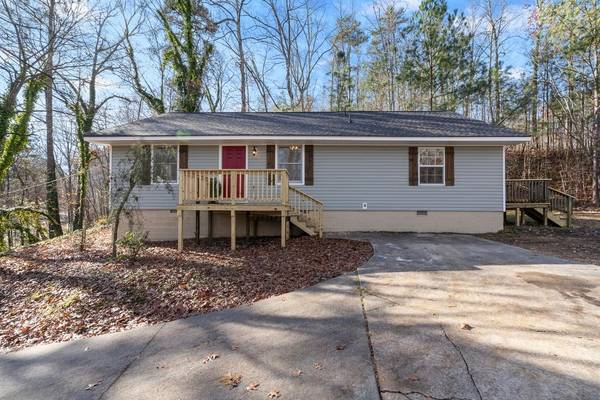 6 Silver Hills RD SE, Silver Creek, GA 30173