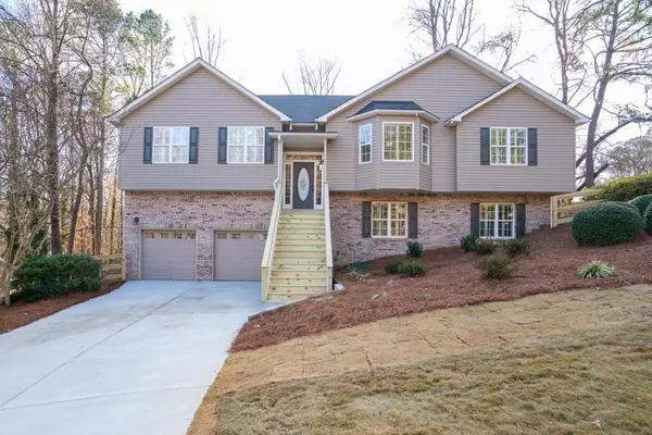 320 Spring Ridge DR, Roswell, GA 30076