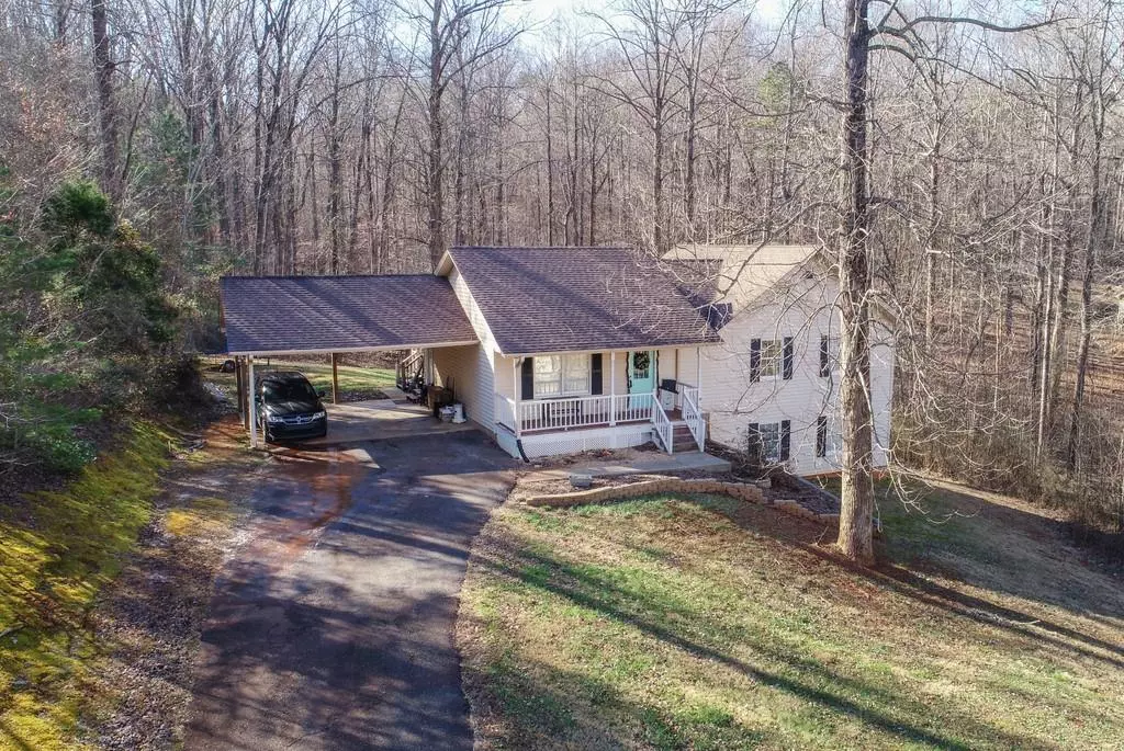 Dahlonega, GA 30533,141 Poplar Hollow RD