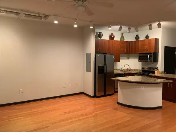 Chamblee, GA 30341,5300 Peachtree RD #3513