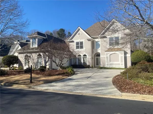 5770 Hershinger Close, Johns Creek, GA 30097