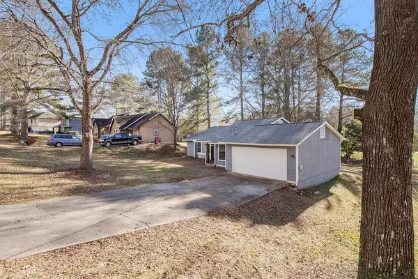 Fairburn, GA 30213,145 Splitwood LN