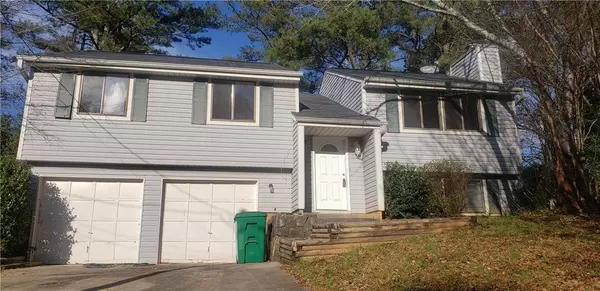 1514 Muirfield DR, Stone Mountain, GA 30088