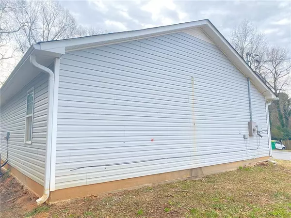 Winder, GA 30680,196 Graham ST