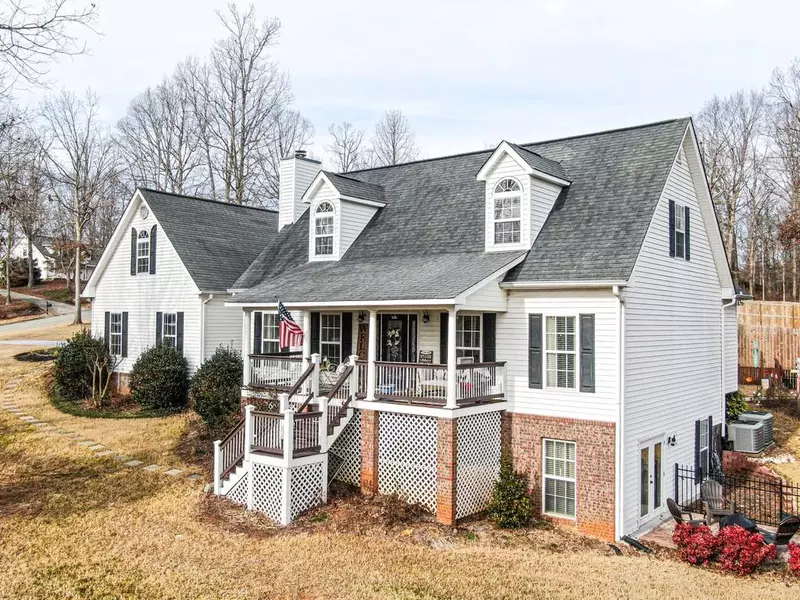 3404 Osceola TRL, Gainesville, GA 30506