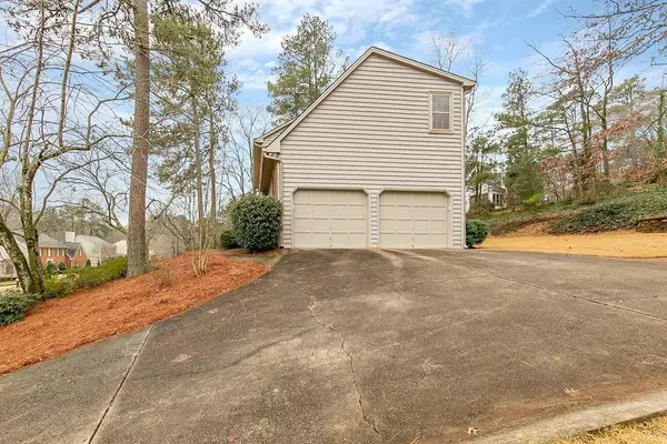 Marietta, GA 30068,438 Guilford CIR