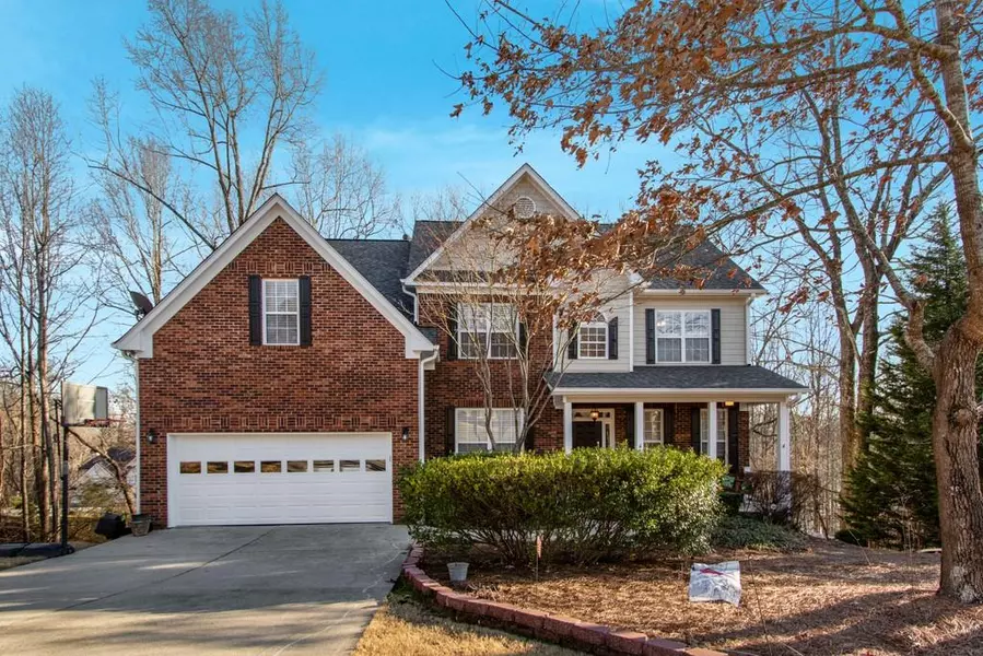 6027 Bateau DR, Flowery Branch, GA 30542