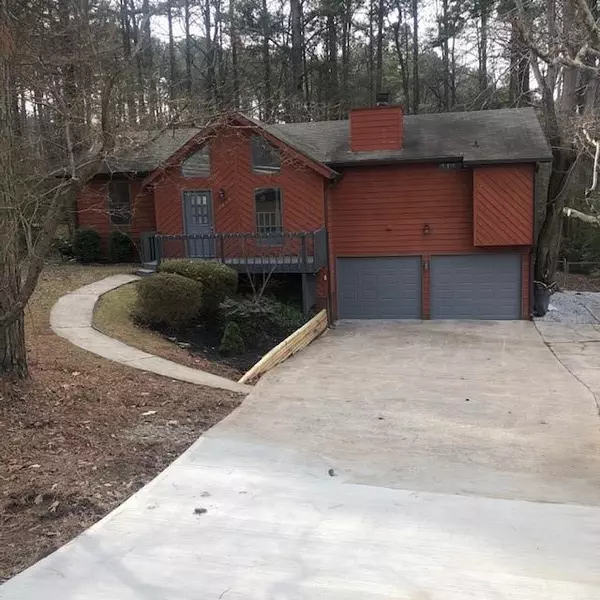 2039 Bascomb Carmel RD, Woodstock, GA 30189