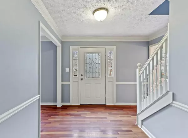 Woodstock, GA 30188,5104 Old Chestnut CT