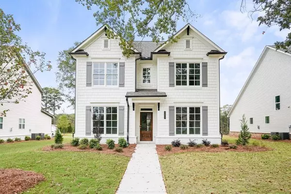3248 Old Rockbridge RD, Avondale Estates, GA 30002