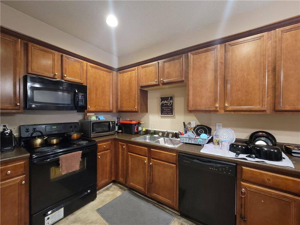 Union City, GA 30291,8260 Oakley CIR