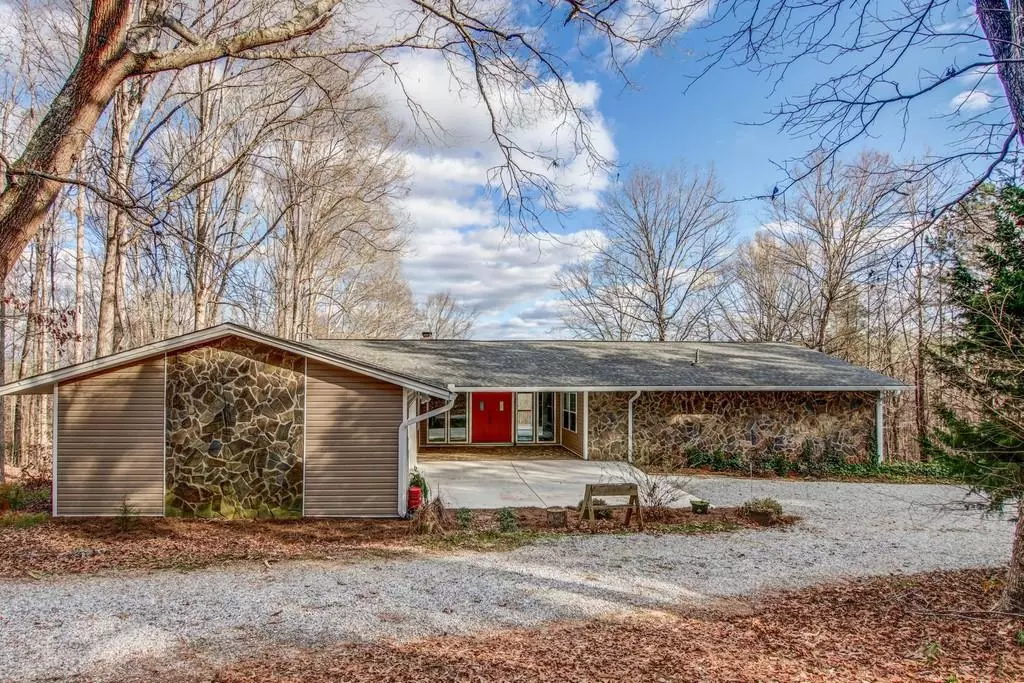 Griffin, GA 30223,228 Wildwood CIR