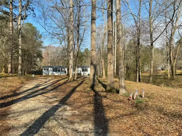 400 Country Creek RD, Newborn, GA 30056